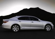 Lexus LS600h L